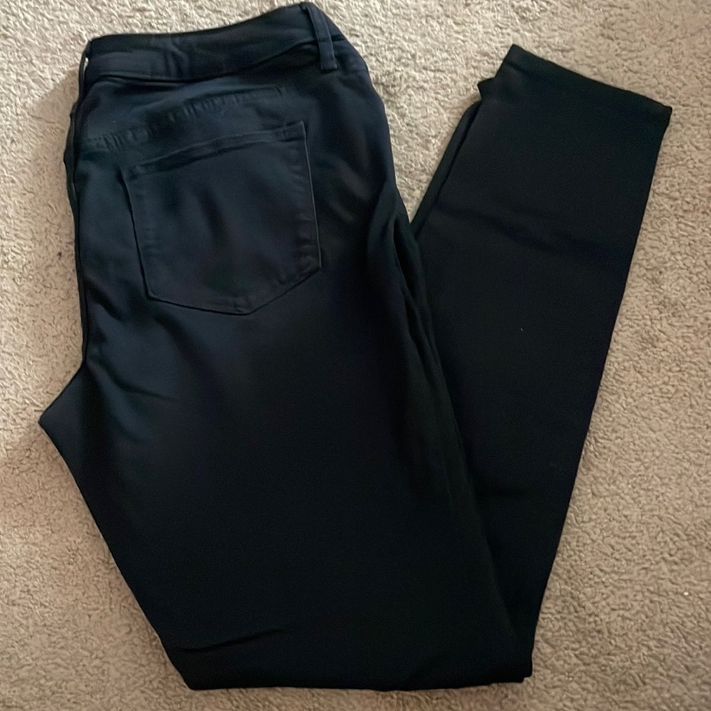 Black Universal Threads Skinny High Waisted jeans
